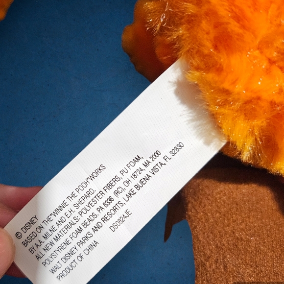 Tiger from winnie the pooh plush/staffed animal from Walt Disney World - Picture 3 of 7